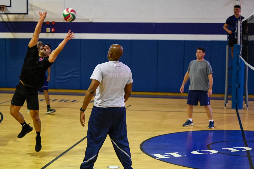 Larger Than Life: Titans compete during Spring LTL competition