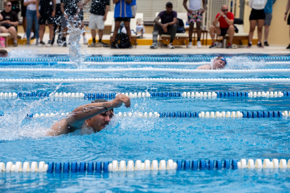 Larger Than Life: Titans compete during Spring LTL competition