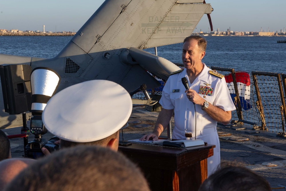 USS Truxtun Welcomes Egyptian Navy Aboard