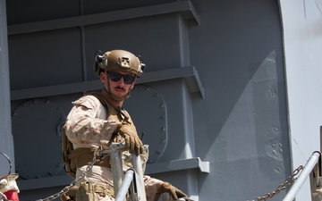 USS Mount Whitney conducts Benghazi reception between Sixth Fleet and Libya