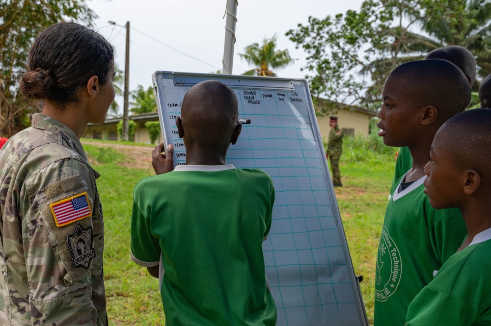 10 Nations Build Warrior Ethos at Local School