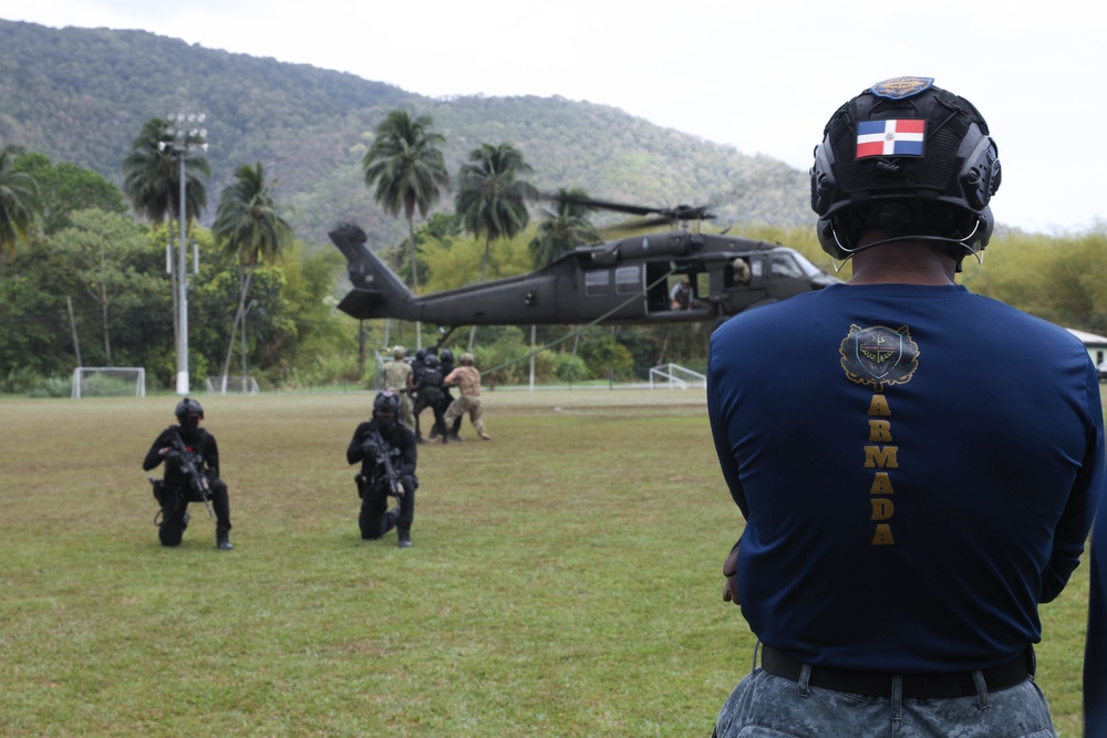 Multinational forces conduct fast-rope training during TRADEWINDS 25