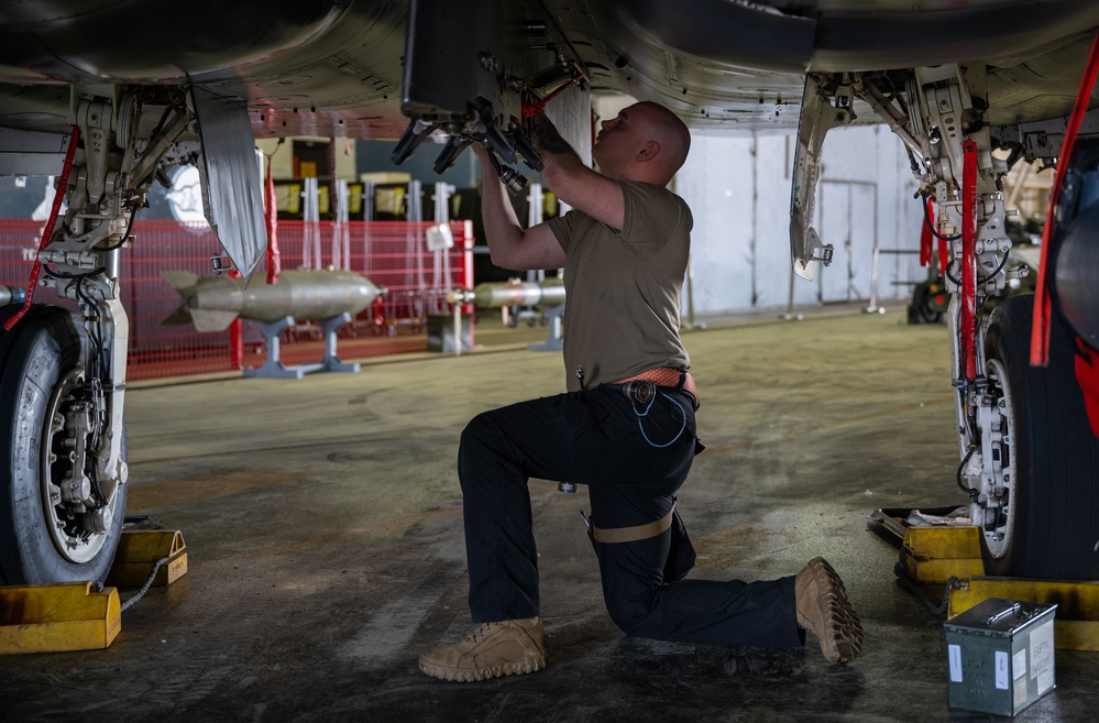 Weapons recertification maintains tactical edge
