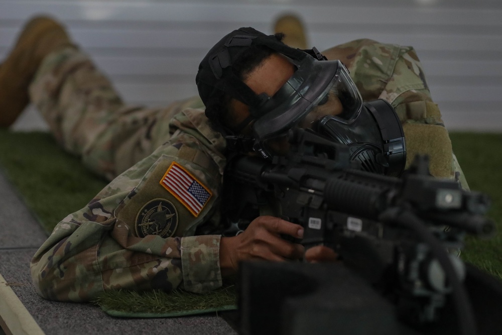 Soldiers qualify on Engagement Skills Trainer 2000