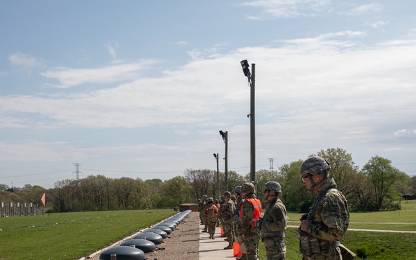 Soldiers prepare to zero their M4 carbines