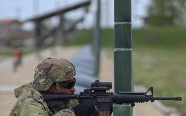 Soldier Executes M4 Marksman Qualification Table