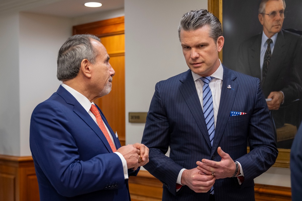 SD Hosts Peruvian Minister of Defense and Minister of Foreign Affairs at the Pentagon