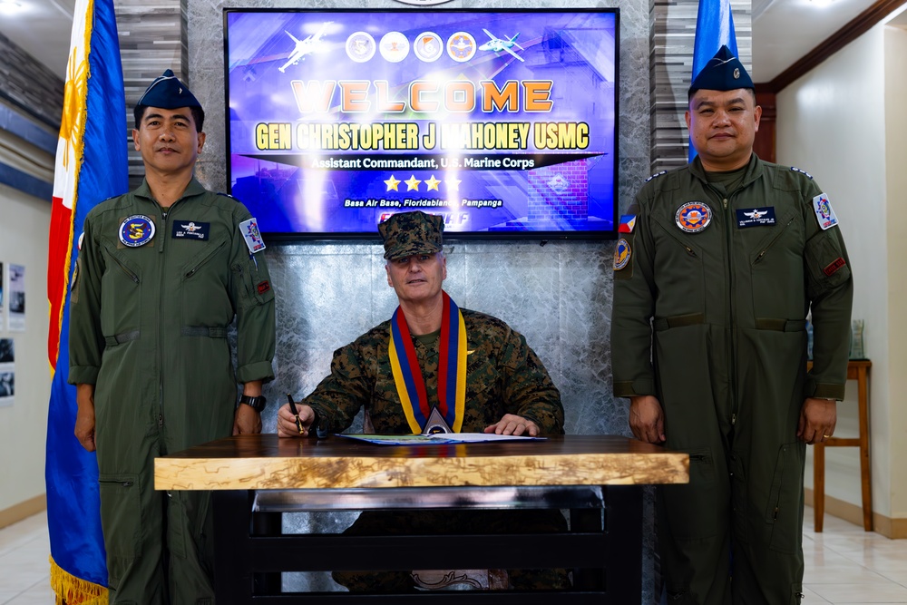 The Assistant Commandant of the Marine Corps tours the Philippines