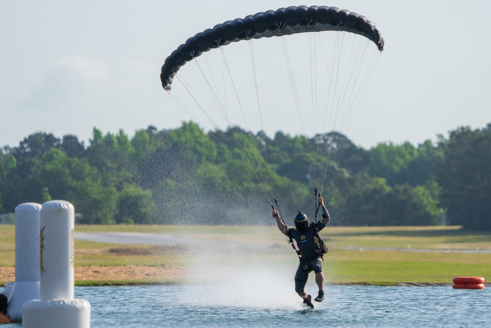 Soldier from Army Golden Knights medals in parachute competition