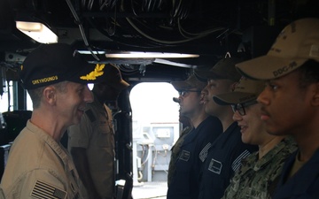Destroyer Squadron Two Commodore Visits USS Forrest Sherman (DDG 98)