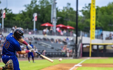 Fly Ball
