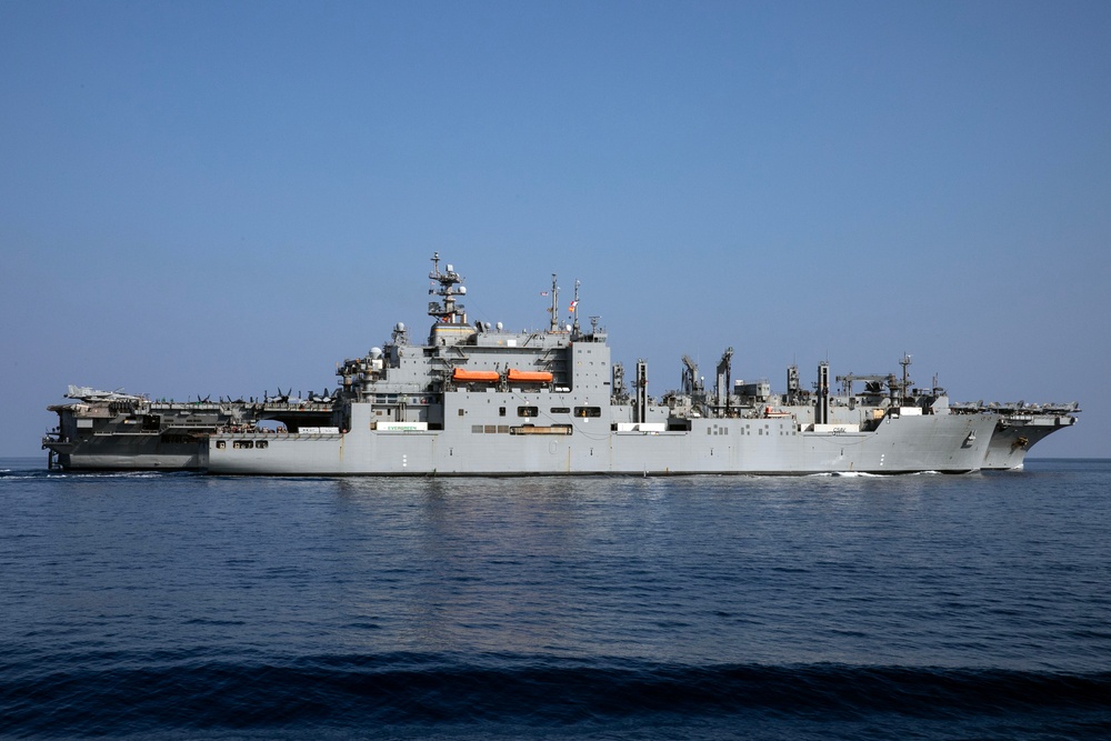 USS Wayne E. Meyer conducts operations in the U.S. Central Command area of responsibility as part of the Carl Vinson Carrier Strike Group