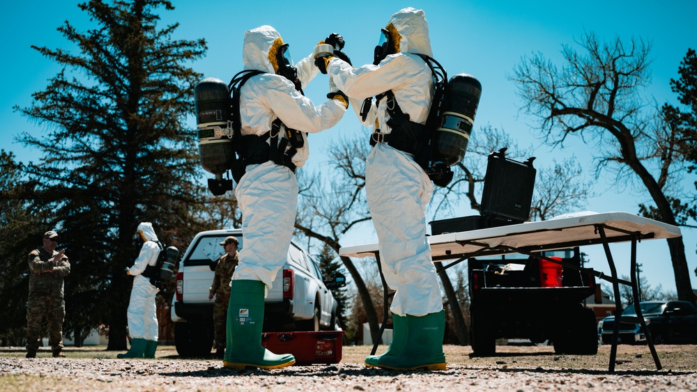 EOD Conducts UXO Training