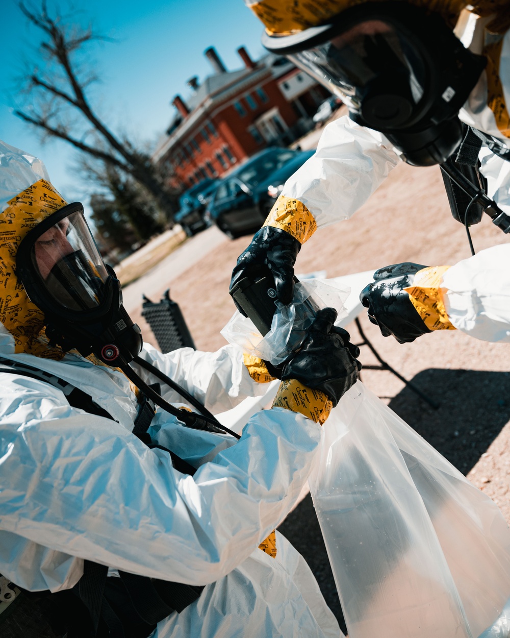 EOD Conducts UXO Training