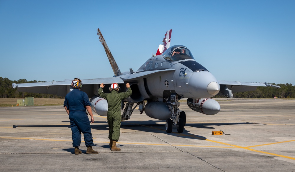 VMFA-312 Homecoming