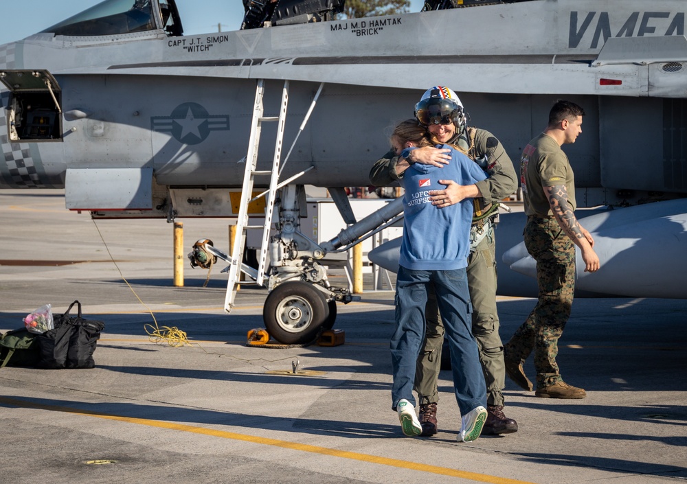 VMFA-312 Homecoming