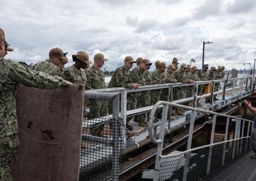 Sailor of the Year nominees visit Navy Marine Mammal Program facilities