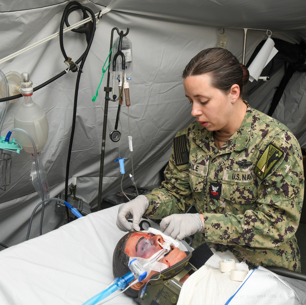Expeditionary Medical Facility Kilo conducts simultaneous training evolutions during Operational Readiness Exercise