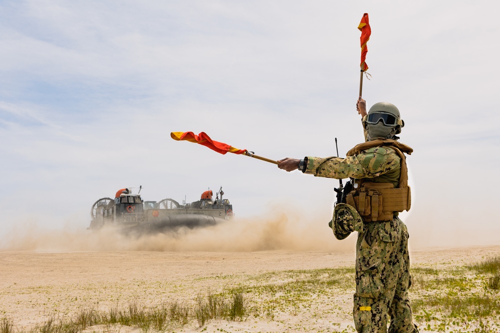 SPMAGTF-ACM Trains with French Armed Forces and U.S. Navy During Exercise Chesapeake 2025