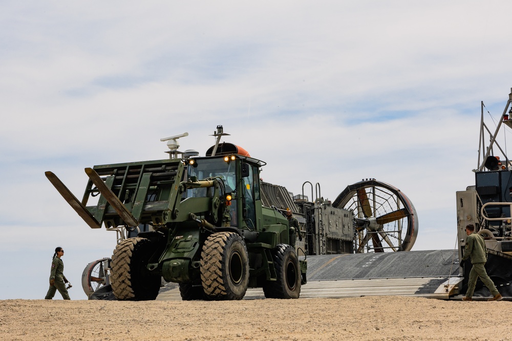 SPMAGTF-ACM Trains with French Armed Forces and U.S. Navy During Exercise Chesapeake 2025
