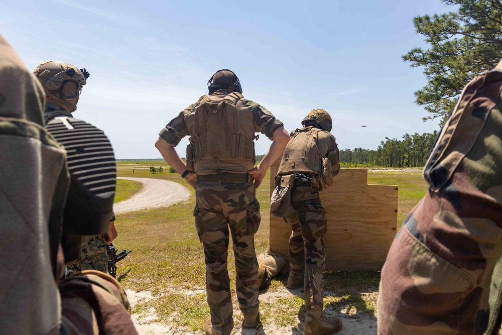 SPMAGTF-ACM Trains with French Armed Forces and U.S. Navy During Exercise Chesapeake 2025