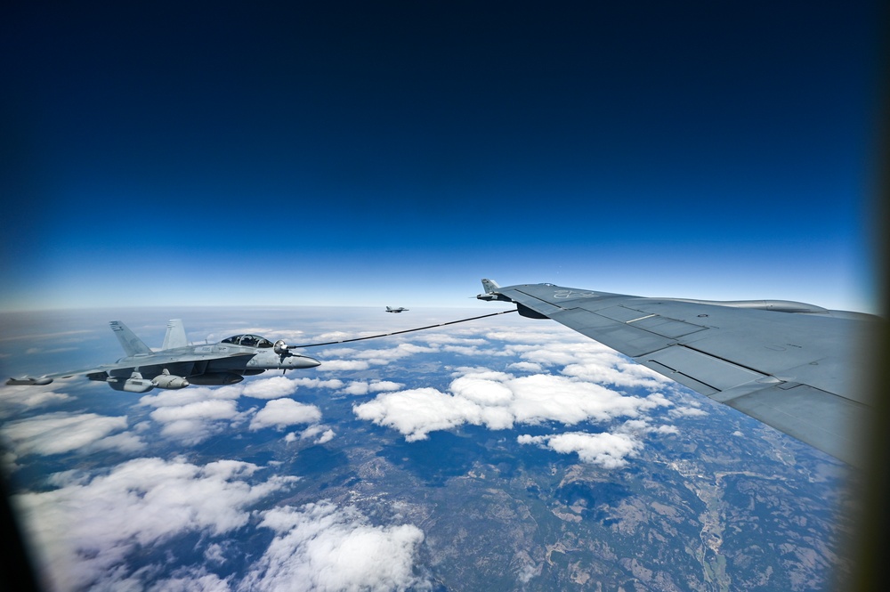 KC-135 Stratotanker refuels EA-18G Growlers