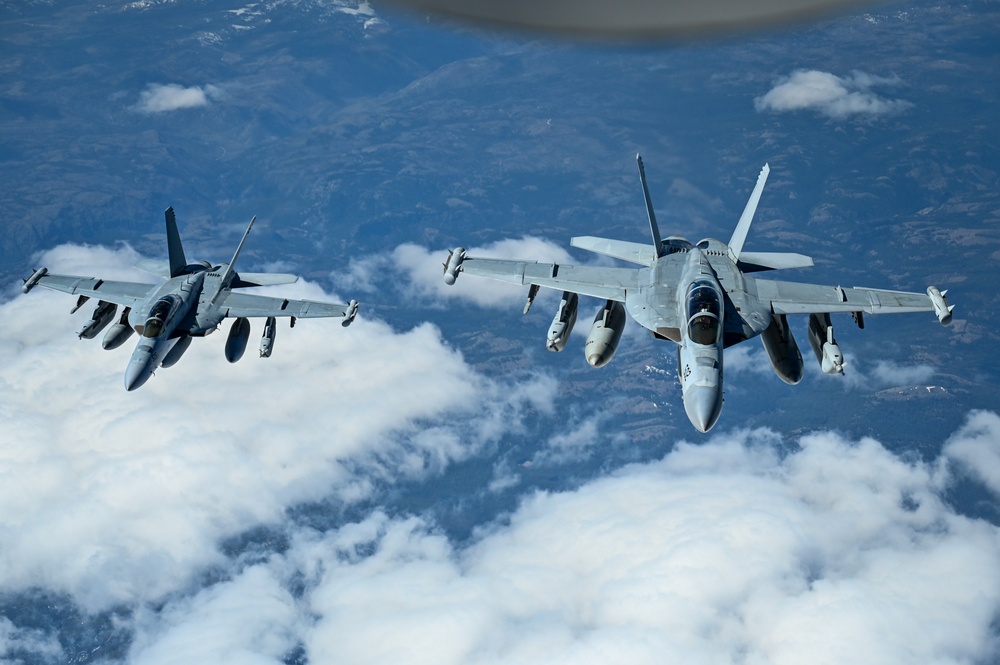 KC-135 Stratotanker refuels EA-18G Growlers