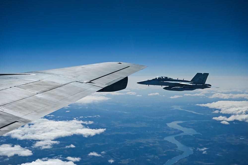 KC-135 Stratotanker refuels EA-18G Growlers