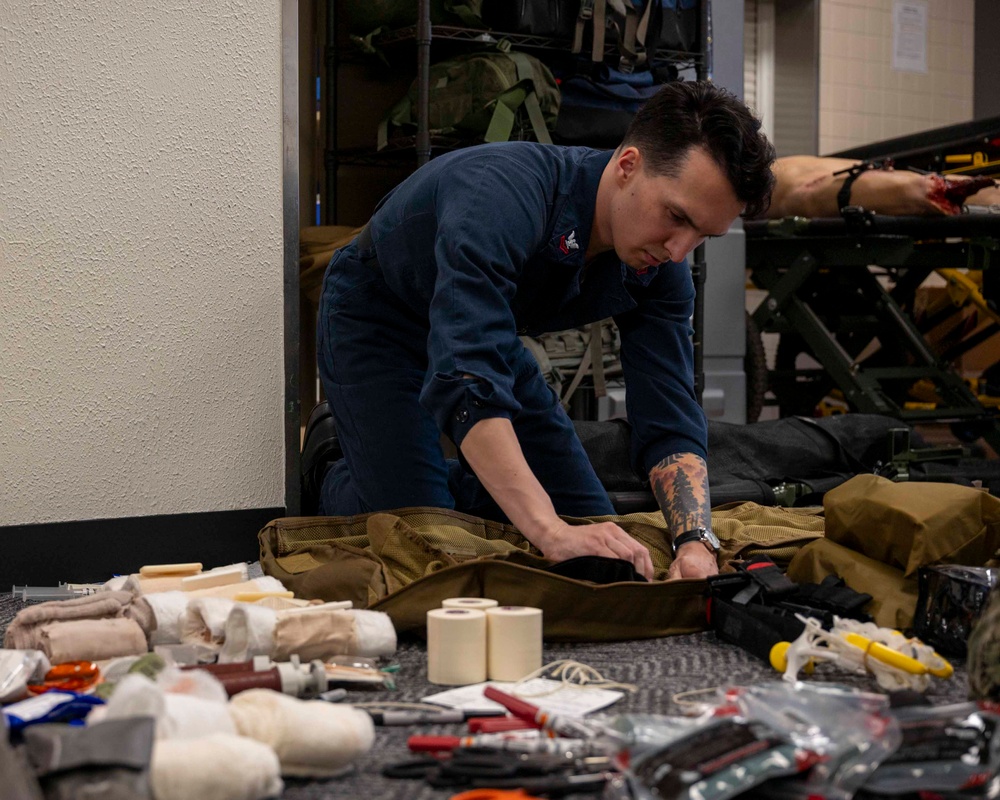 374 MDG hosts Navy Corpsman for TCCC training