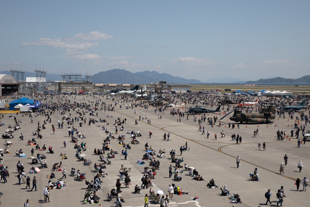 Friendship Day 25: Marine Corps Air Station Iwakuni hosts 46th annual air show
