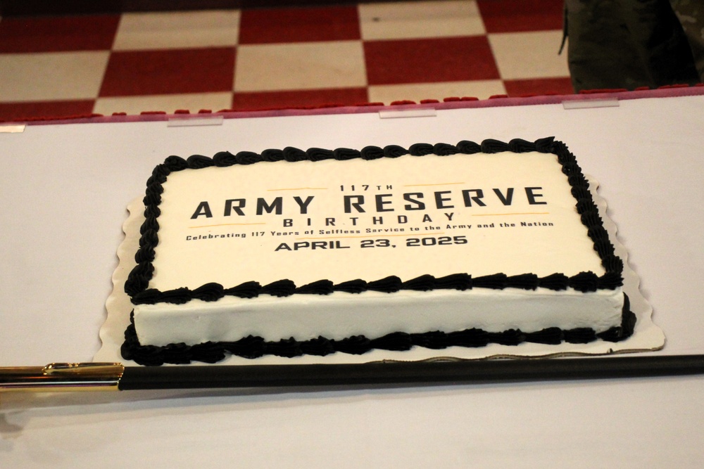 Fort McCoy observes Army Reserve’s 117th birthday with a special celebration