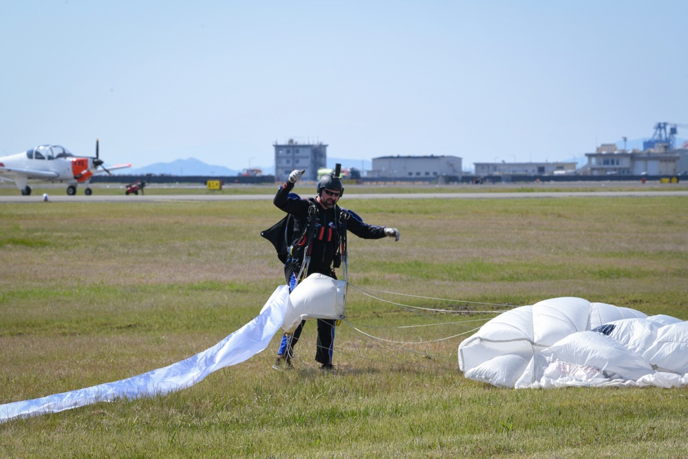 MCAS Iwakuni Friendship Day 2025: Team Fastrax