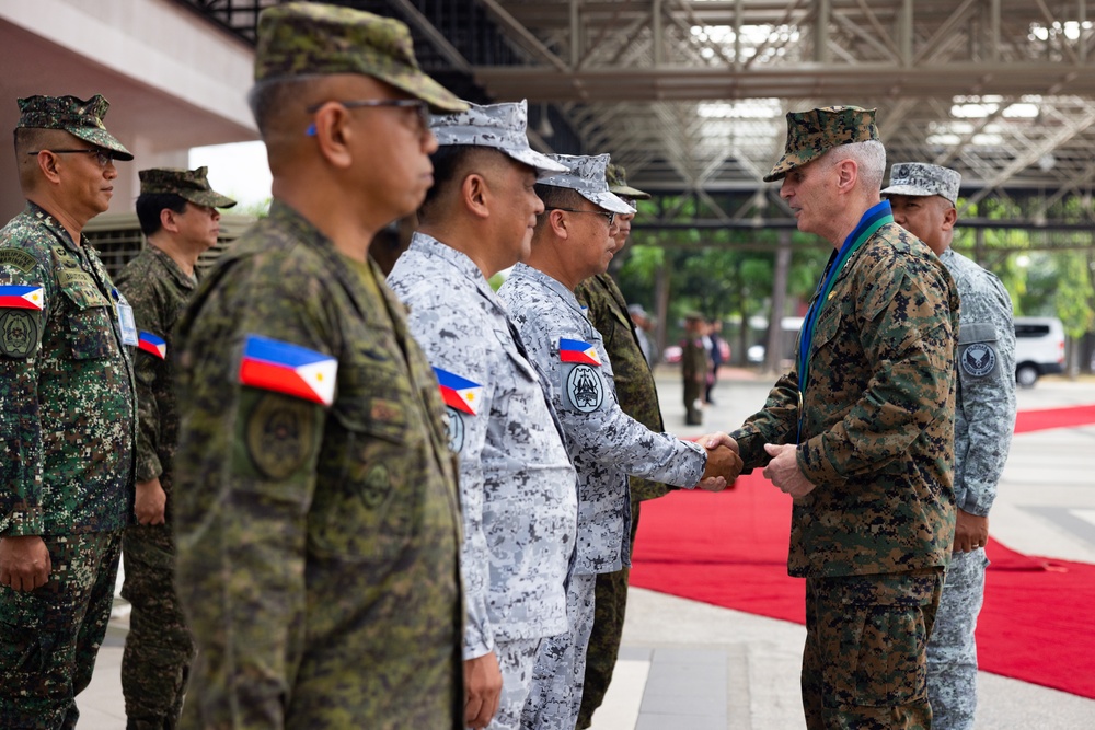 The Assistant Commandant of the Marine Corps tours the Philippines