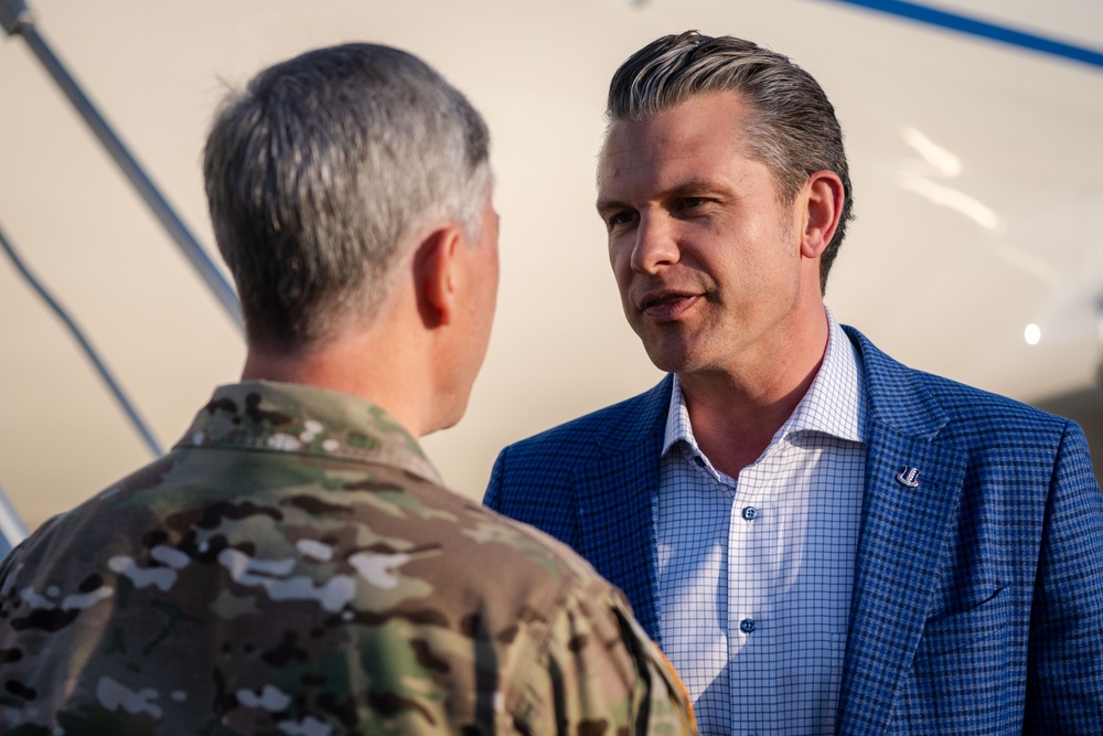 SECDEF arrives for SOF week