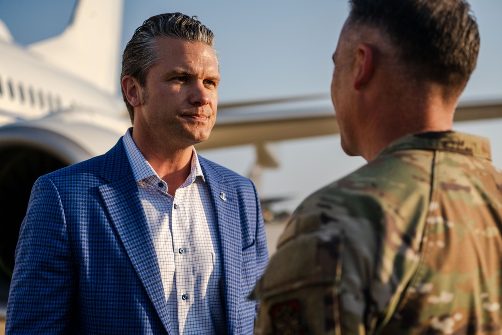 SECDEF arrives for SOF week