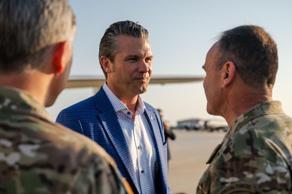 SECDEF arrives for SOF week