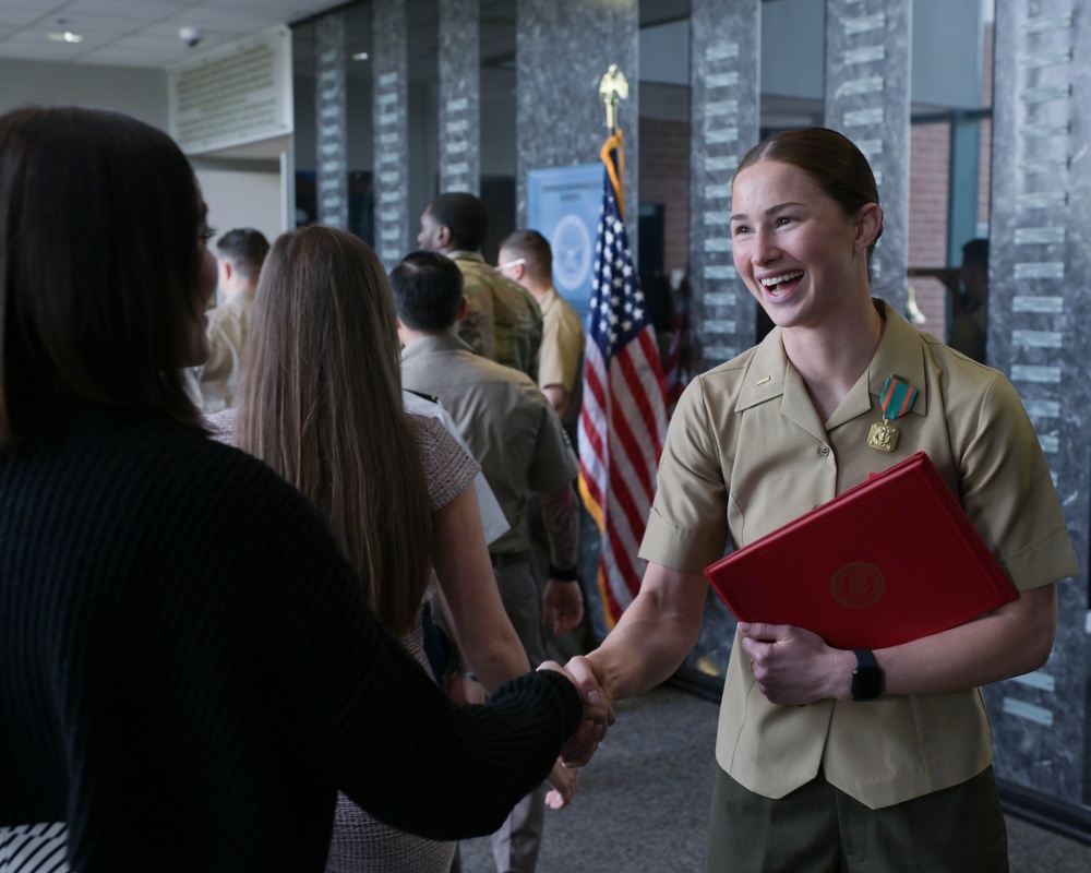 DINFOS student receives Navy and Marine Corps Achievement Medal