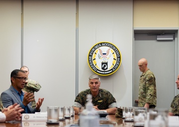 The Assistant Commandant of the Marine Corps visits DPAA