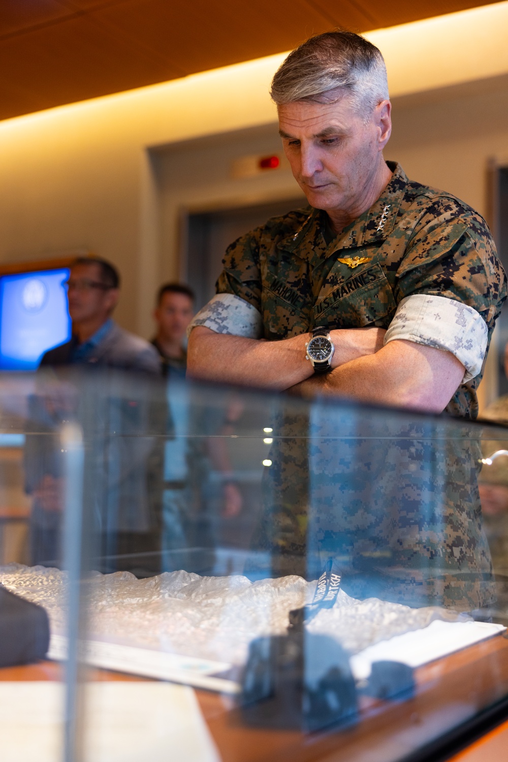 The Assistant Commandant of the Marine Corps visits DPAA