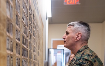 The Assistant Commandant of the Marine Corps visits DPAA