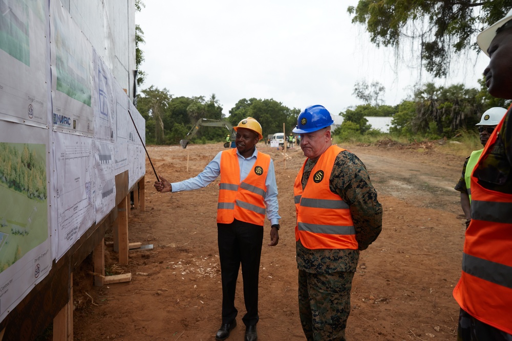MARFOREUR/AF Meets with Kenya Navy - Groundbreaking Ceremony