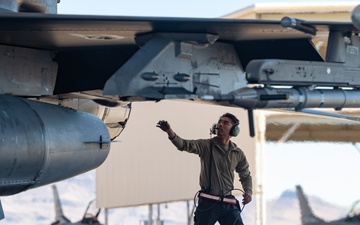 64th Aggressor Squadron &quot;Wraith&quot; launch