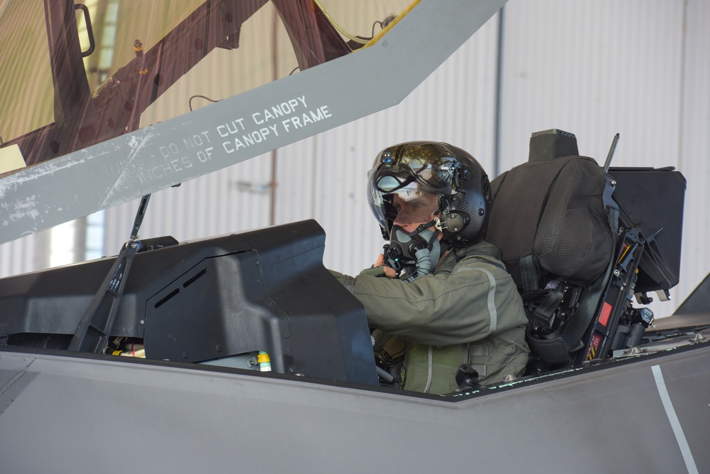 Lt. Col. Guthmann's Fini Flight