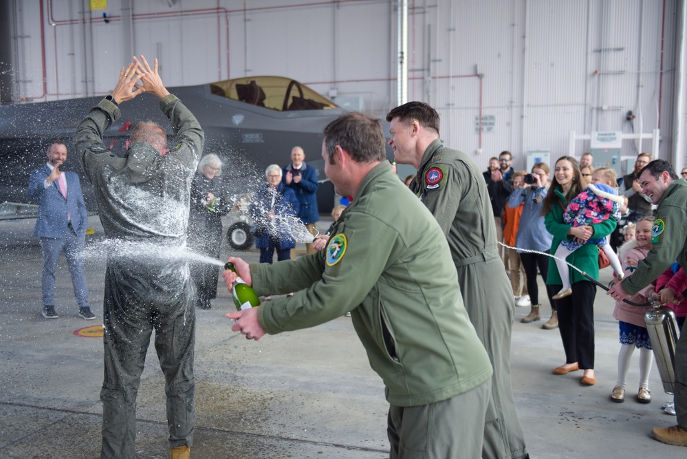 Lt. Col. Guthmann's Fini Flight