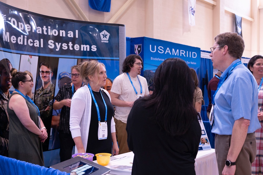 OPMED showcases IT systems designed to enhance Warfighter medical readiness across the globe