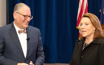 NUWC Division Newport hosts MIT’s Dr. Steven Spear for problem-solving discussion
