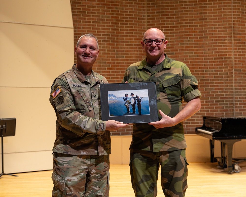 Norwegian Army visits Joint Base Myer Henderson Hall