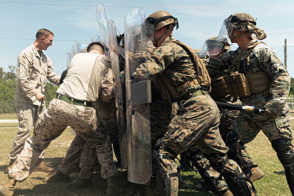 22nd MEU | Non-Lethal Weapons Course Day 3