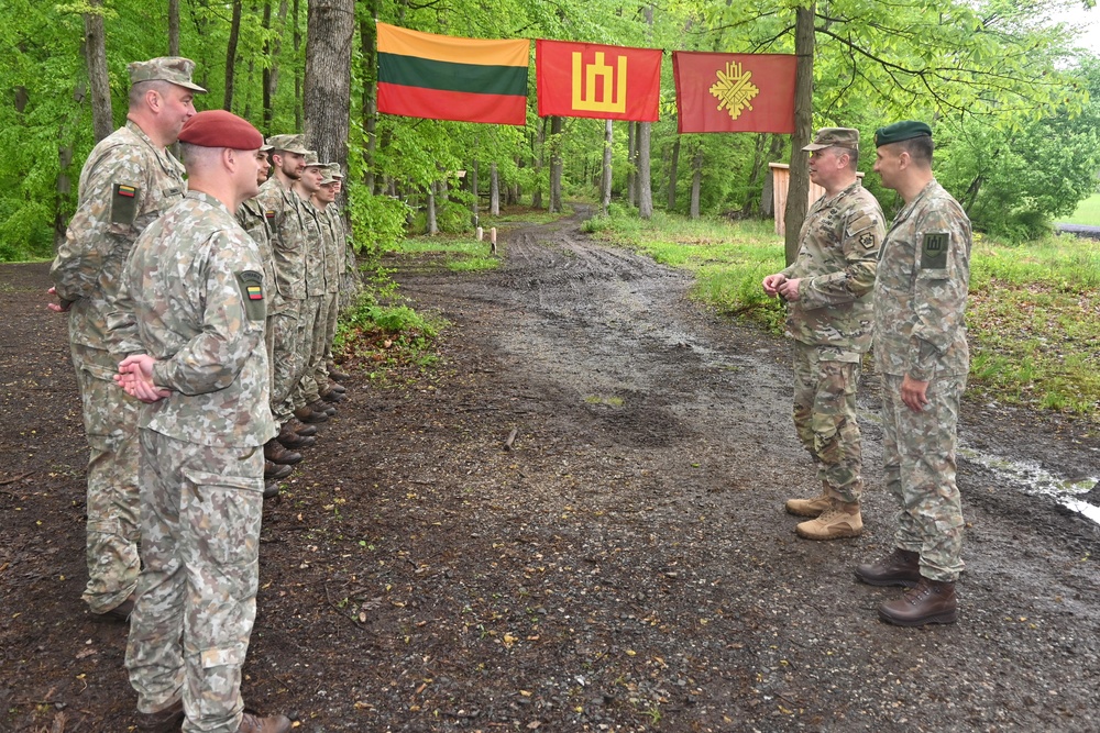 Lithuanian chief of defense visits Fort Indiantown Gap