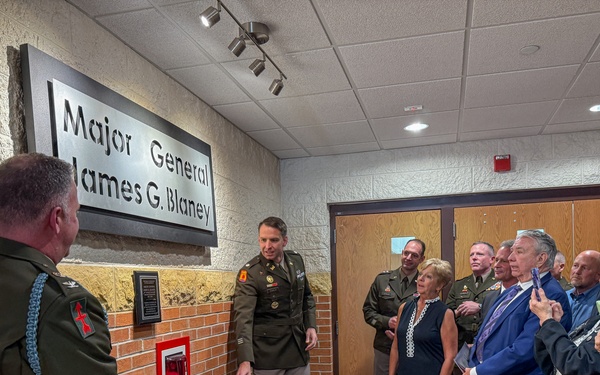 Wisconsin Army National Guard honors legacy of former adjutant general in drill floor dedication